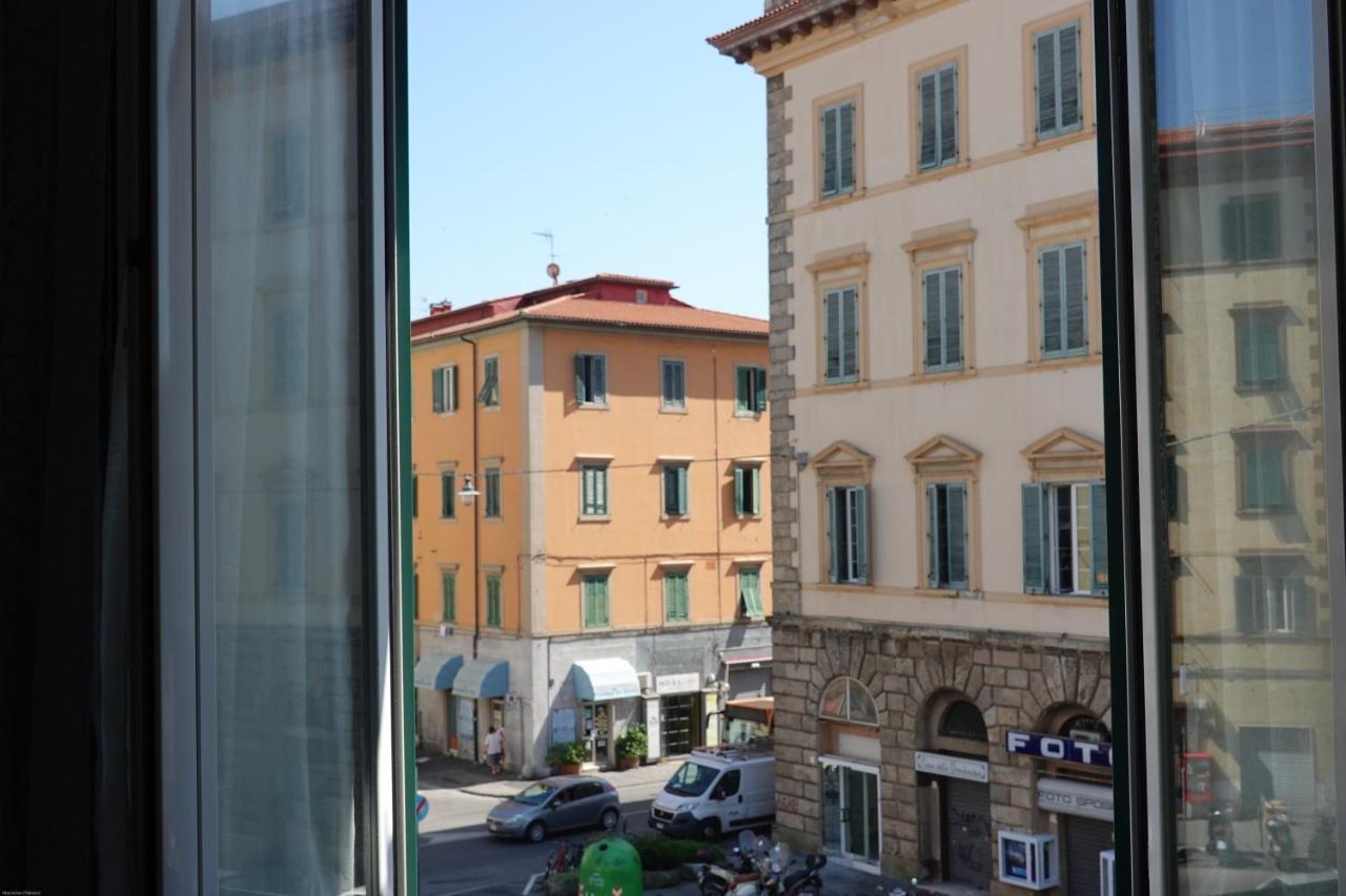 Casa Mille Baci Con Parcheggio Apartment Ливорно Екстериор снимка