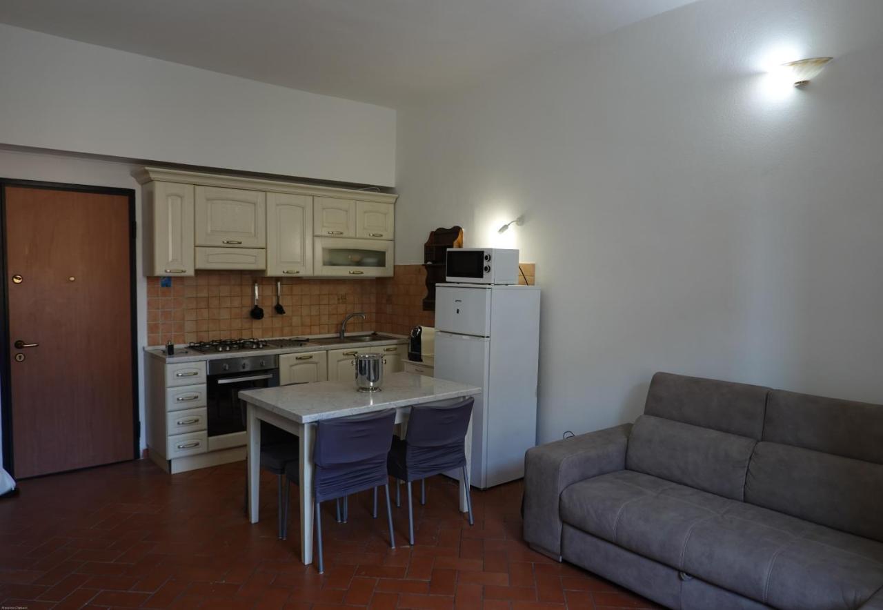 Casa Mille Baci Con Parcheggio Apartment Ливорно Екстериор снимка